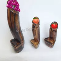 Kerajinan tangan asbak ukiran kayu motif khas handmade bali