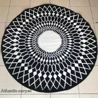 Murah/ Karpet Bundar Black N White Diameter Uk 160 Cm