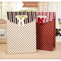 Snow white L|paper bag polkadot pita, paper bag tutup buka unik