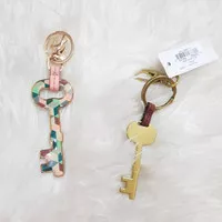 fossil keychain