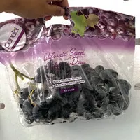 Anggur Hitam Seedless Autumn 1kg Buah Anggur Black Seedless Grapes