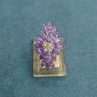 Cincin Model Bunga Batu Ungu 17K