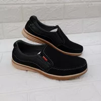 Sepatu Milton Saveri 04 - Male Slip On Sneakers - Casual Trendy Shoes