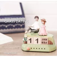 GRASS DATING PERPETUAL CALENDAR WOODERFUL LIFE WOODEN MUSIC BOX