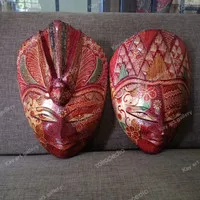 Topeng Batik Kayu Rama dan Shinta (sepasang)