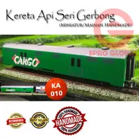Kereta Api Indonesia Seri Gerbong (Mainan Handmade)