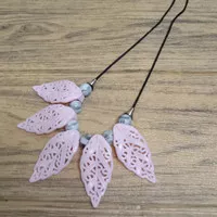 Leaf necklace/Kalung Daun 01