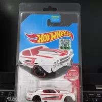 Hotwheels 70 Chevy Chevelle Red Edition Us Card Factory Sealed