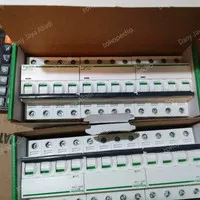 mcb schneider IC60N 4P 25A 6KA C25 A9F74425