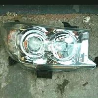 Headlamp kanan fortuner 2010 original