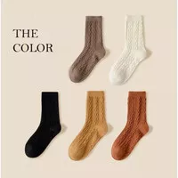 READY STOCK- Women Socks Solid Color Twist Lolita (All Size 35-40)