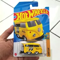 hot wheels kool kombi moon eyes kuning