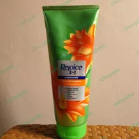 Rejoice Conditioner Rich Soft Smooth Halus Lembut 320 ml