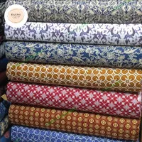 kain batik cemani untuk perlengkapan seragam sekolah harga nya 25000/