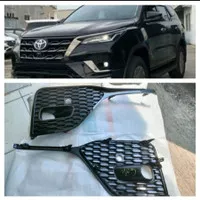 cover foglamp fortuner vrz 2021-up ori