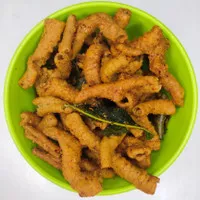 Keripik Usus Ayam 500gr (kg) Kripik Usus Pedas Daun Jeruk