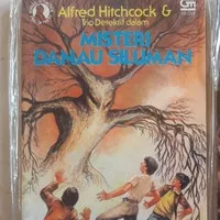 Buku komik alfred hitchcock dan trio detektif