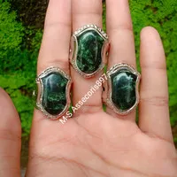 cincin akik batu black Jade Aceh terompah asli dan murah/black Jade