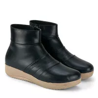 Boots Fashion Wanita BC.958Black Sepatu Salju Outdoor Hikking Kulit