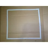 Karet Gasket Pintu 2 Pintu Atas Kulkas Polytron 43 x 49.5 cm