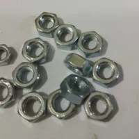 Mur 4mm putih(100pcs)