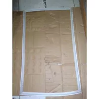 Karet Gasket Pintu Bawah Kulkas Polytron Model Knock Down 83 x 50 cm