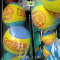 Bola Sepak Motif Klub AREMA Indonesia Singo Edan Malang 1987 BERWARNA