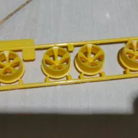 velg 5 spoke kuning / yellow ori Tamiya loose kit ori