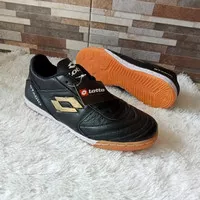 SEPATU FUTSAL LOTTO KULIT SOL SUDAH JAHIT KELILING DIJAMIN KUAT