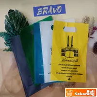 Tas Oleh-Oleh Haji Tas Oleh-Oleh Umroh Tas Spunbond Tas Plong Tas Haji