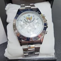jam tangan istana presiden Gold