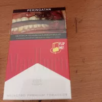 Marlboro merah 20