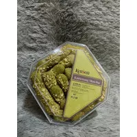 Kersen cookies by inacookies - Kattetong Matcha