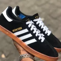 SEPATU ADIDAS MUNCHEN ADA BANYAK WARNA UNTUK PRIA