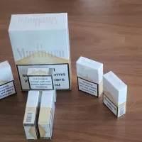 Marlboro gold ( rokok ) import ( marlboro lights ) rokok putih