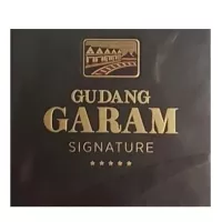 Rokok Gudang Garam Signature 12