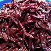 Chili dry 1kg / cabe merah kering / besar / merah / kering / import