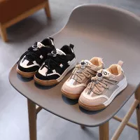 Sneakers anak laki laki import sepatu gunung anak cowok impor