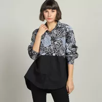 SOKA Color Block Long Sleeve Batik HONG Shirt Sekouwit in Grey&Black