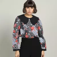 Alba Scallop Collar Long Sleeve Batik HONG Blouse Sekouwit Red&Black