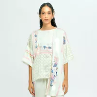 RTW STUDIO PREMIUM COLLECTION - Blouse Pendek Mariana Coral White