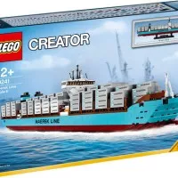 Toys LEGO Exclusive Maersk Line Triple-E 10241