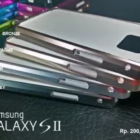 SAMSUNG Galaxy S2 : Aluminium Bumper Case