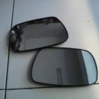 kaca spion avanza