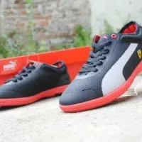 Puma Ferrari Black