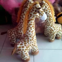 boneka jerapah