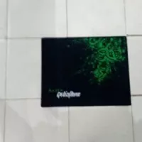 Mousepad Razer ukuran besar 42cm x 32 cm