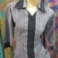 Blouse Batik Wanita Merk Bakul Batik Katun Asli