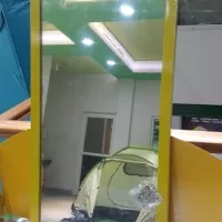 Cermin Kaca Minimalis (30 x 60 cm)