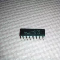 IC L293D motor driver